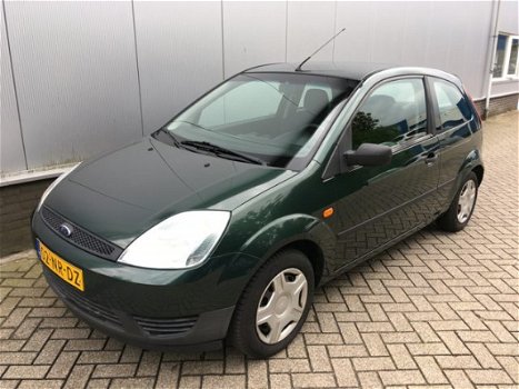 Ford Fiesta - 1.25-16V Core Nieuwe Apk - 1