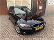 BMW 3-serie Touring - 318d Corporate Lease Luxury Line / Leder / Navi / Parkeersensoren - 1 - Thumbnail