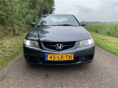 Honda Accord - 2.0I Comfort '194DKM' Airco/Trekhaak/Zeer Netjes - 1