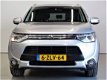 Mitsubishi Outlander - 2.0 PHEV Executive Edition X-Line | Incl.BTW | 7% tot februari 2020 | Nav | T - 1 - Thumbnail