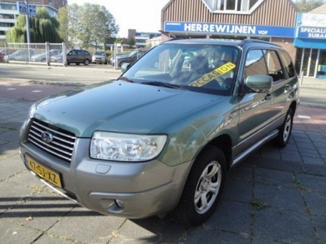 Subaru Forester - 2.0 Comfort AWD met o.a. Trekhaak en LPG(G3) - 1