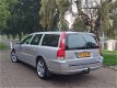 Volvo V70 - 2.4 D5 Edition Sport bj 2007, automaat, nwe APK - 1 - Thumbnail