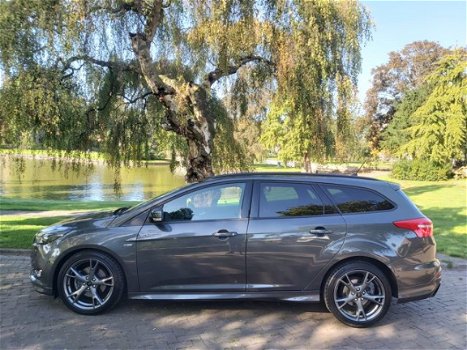 Ford Focus Wagon - 1.5 ST-Line Ecoboost 150pk SYNC 3 Sony Xenon PDC - 1
