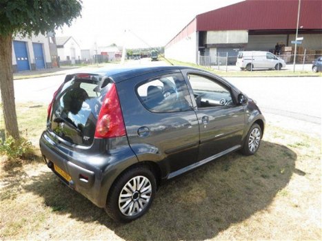 Peugeot 107 - 60 x 3/5drs.m/z Airco.Zondag open - 1