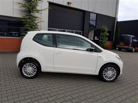 Volkswagen Up! - 1.0 CUP UP - 1