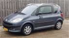 Peugeot 1007 - 1.4-16V Gentry - 1 - Thumbnail