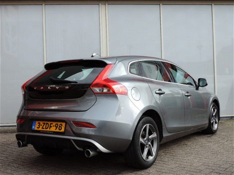 Volvo V40 - 2.0 D4 191pk R-Design Business (full options) - 1