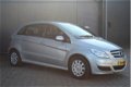 Mercedes-Benz B-klasse - 180 BlueEFFICIENCY - Bluetooth - Navigatie - 1 - Thumbnail