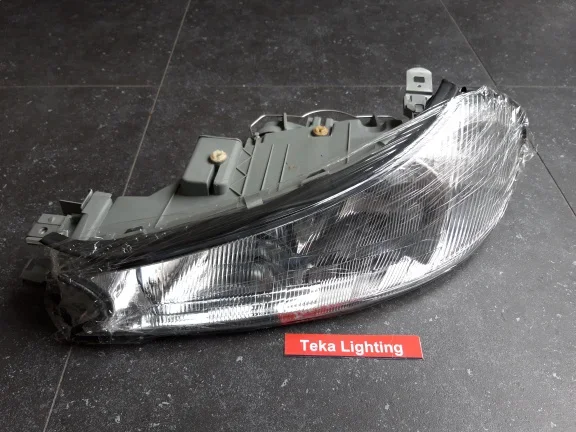 Ford Mondeo MKII MK2 (97-00) Koplamp Depo 431-1129L Links NOS - nr. 1