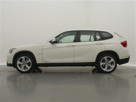 BMW X1 - 2.0d XDrive Executive *AUTOMAAT* / LEDER / AIRCO-ECC / CRUISE CONTR. / EL. PAKKET / LMV - 1