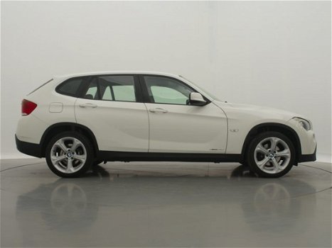 BMW X1 - 2.0d XDrive Executive *AUTOMAAT* / LEDER / AIRCO-ECC / CRUISE CONTR. / EL. PAKKET / LMV - 1