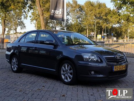 Toyota Avensis - 2.0 16v VVT-i Luna Luxe - 1