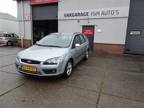 Ford Focus Wagon - 1.6-16V First Edition - 1