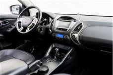 Hyundai ix35 - 2.0i Style Automaat Full map navigatie/ Trekhaak/ Climate control/ Lmv/ Cruise contro