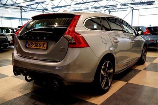 Volvo V60 - €16436 ex.BTW 2.4 D6 AWD 210kW/286pk Aut6 PIHV R-Design BNS CLIMA + ADAPT.CRUISE + ADAPT - 1