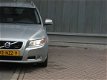 Volvo V70 - 2.0 T5 AUT R-Edition Trekhaak, - 1 - Thumbnail