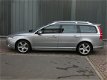 Volvo V70 - 2.0 T5 AUT R-Edition Trekhaak, - 1 - Thumbnail