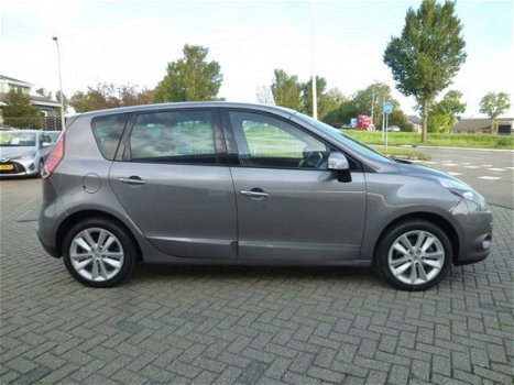 Renault Scénic - 1.6 Mooi Rijklaarprijs - 1