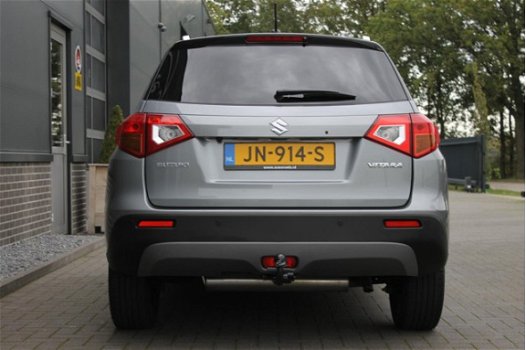 Suzuki Vitara - 1.6 High Executive / 120 PK / Automaat / Trekhaak / Elec-Panoramadak / Stoelverwarmi - 1