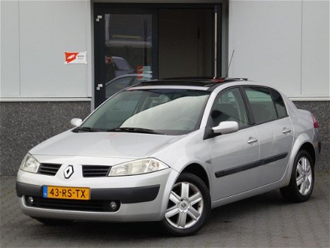 Renault Mégane - 1.6-16V Expression Luxe PANODAK CLIMATE (bj2005) - 1