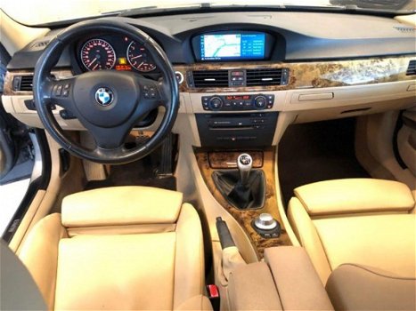 BMW 3-serie - 320i Dynamic Executive LEDER, NAVIGATIE, ETC - 1