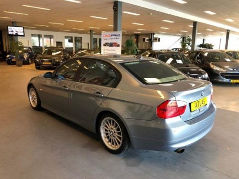 BMW 3-serie - 320i Dynamic Executive LEDER, NAVIGATIE, ETC - 1