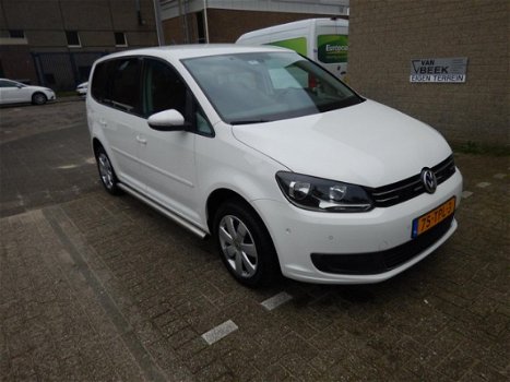 Volkswagen Touran - 2.0 TDI Comfortline BlueMotion ex overheidsauto, 1 eig., automaat - 1