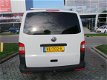 Volkswagen Transporter - 2.0 TDI L1H1 Airco, Navi, Trekhaak 3 persoons - 1 - Thumbnail