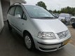 Volkswagen Sharan - 1.9 TDI Comf. 6-pers - 1 - Thumbnail