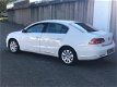 Volkswagen Passat - 2.0 TDI Highline BlueMotion - 1 - Thumbnail