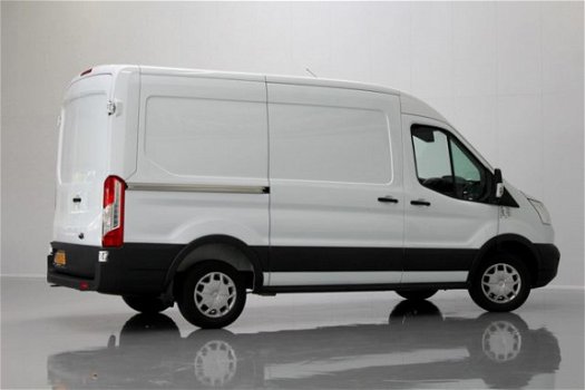 Ford Transit - 310 2.2 TDCI L2H2 125PK | AIRCO | 3 PERS. | CRUISE | PDC - 1