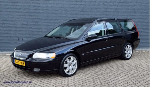 Volvo V70 - 2.4 D5 Summum Sportsline Automaat Full-Options - 1