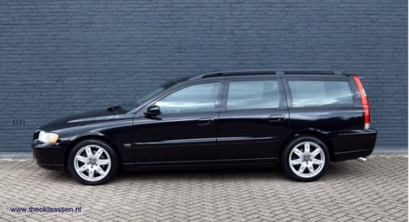 Volvo V70 - 2.4 D5 Summum Sportsline Automaat Full-Options - 1