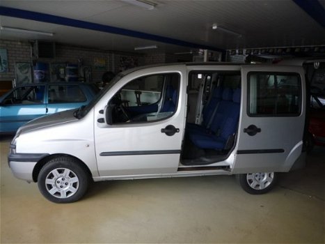 Fiat Doblò - 1.6-16V Dynamic - 1