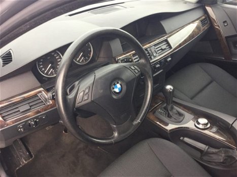 BMW 5-serie - 525i Executive, 190 dkm , clima , navi - 1