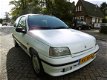 Renault Clio - 1.4 Mexx Automaat Stuurbekrachtiging 156.000km 2e eig - 1 - Thumbnail