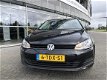 Volkswagen Golf - 1.2 TSI 105PK Comfortline Trekhaak alarm navigatie parkeersensoren achter - 1 - Thumbnail