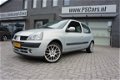 Renault Clio - 1.2-16V Privilège Luxe INRUILKOOPJE - WEG = WEG APK 5/2020 - 1 - Thumbnail