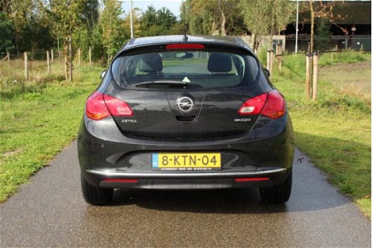 Opel Astra - 1.7 CDTi S/S Design Edition - 1