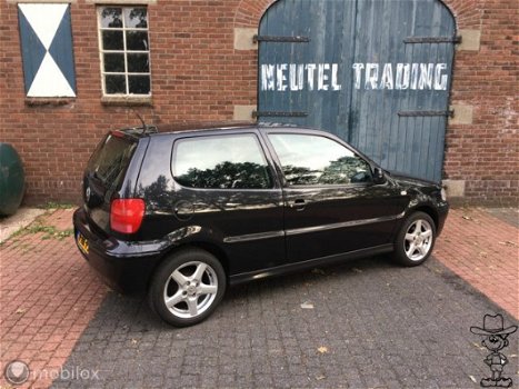 Volkswagen Polo - 1.4 Master Edition 6n - 1