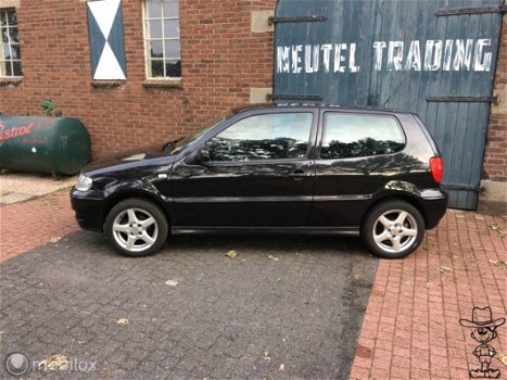 Volkswagen Polo - 1.4 Master Edition 6n - 1