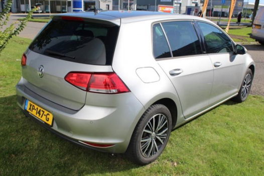 Volkswagen Golf - 1.2 TSI Connected Series Allstar - 1