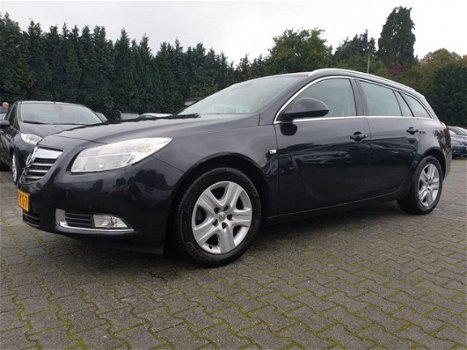 Opel Insignia Sports Tourer - 2.0 CDTI EcoFLEX Business Edition *NAVI+PDC+ECC+CRUISE - 1