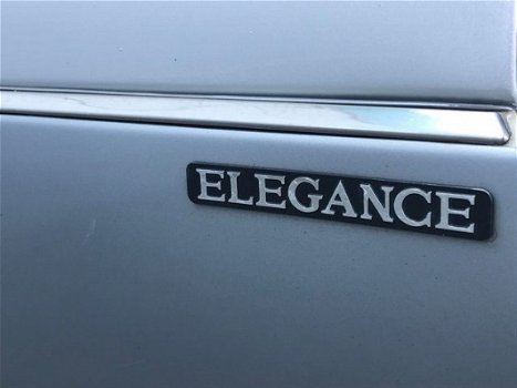 Mercedes-Benz E-klasse - E200 Elegance Schuifdak / N.A.P - 1