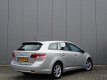 Toyota Avensis Wagon - 1.8 VVT-i Dynamic | Climate Control | Lichtmetalen Velgen | - 1 - Thumbnail