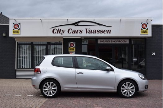 Volkswagen Golf - 1.4 TSI Highline DSG automaat 160 pk navigatie climate ctr pdc v/a leder lmv 17 in - 1