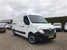 Renault Master - 2.3 DCi 145 PK ENERGY / L2H2 / EURO 6 / AIRCO / NETTE BUS / CRUISE / BIJRIJDERSBANK