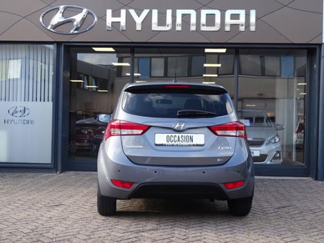 Hyundai ix20 - 1.6 - i-Motion * AUTOMAAT / PDC / 41184 km - 1