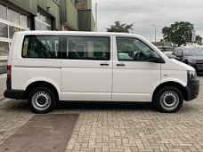 Volkswagen Transporter Kombi - 2.0 TDI L1H1 9-persoons Airco Bpm vrij ook bij ombouw naar camper Ele