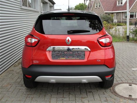 Renault Captur - 1.2 TCe Helly Hansen automaat 120pk Navigatie I Cruise I Airco - 1